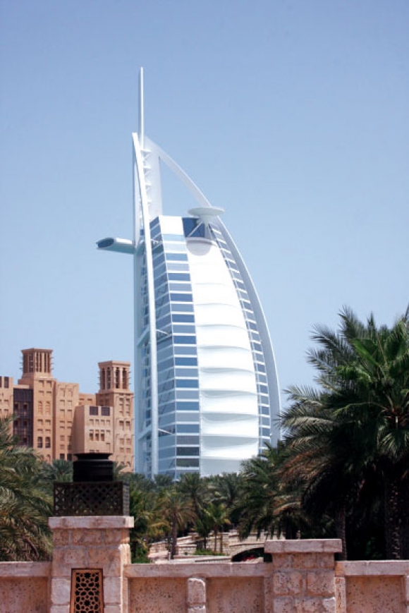 Zjednoczone Emiraty Arabskie - kraj przepychu i luksusu